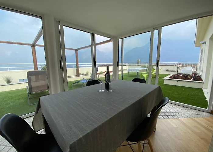 Attico With Big Terrace In With Pool Lägenhet